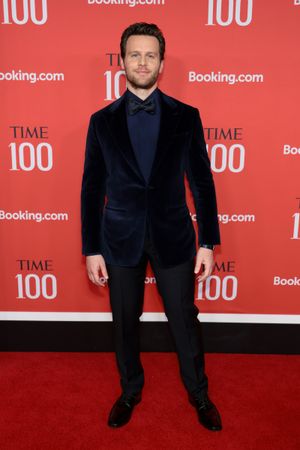 Jonathan Groff  Photo