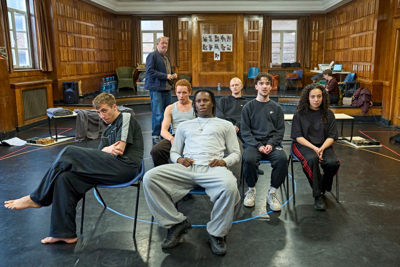Photos: Toby Stephens and More in EQUUS Rehearsals at Menier Chocolate Factory — photo 5 of 17
