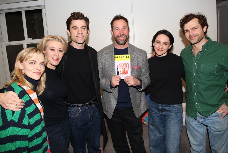 Photos: THE PITT Star Noah Wyle Visits Patrick Ball at BECKY SHAW — photo 8 of 8