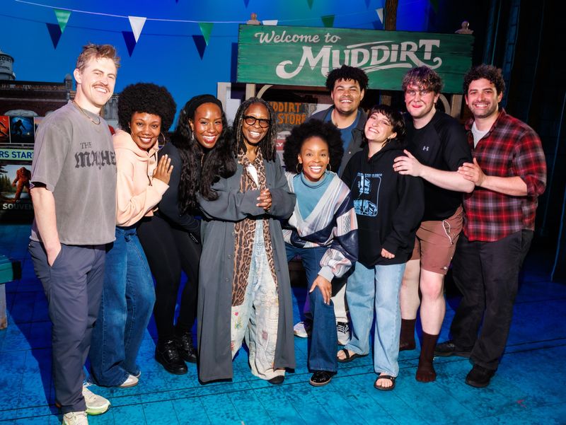 Photos: Whoopi Goldberg Stops By BIGFOOT! At New York City Center — photo 2 of 4