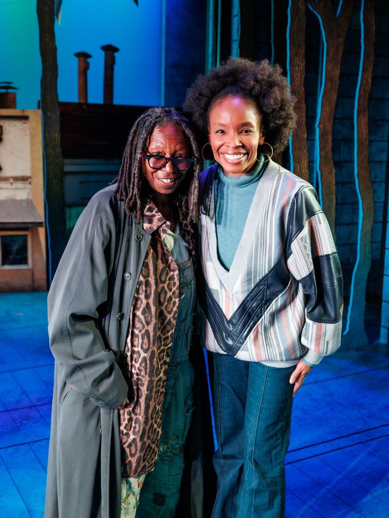 Photos: Whoopi Goldberg Stops By BIGFOOT! At New York City Center — photo 1 of 4