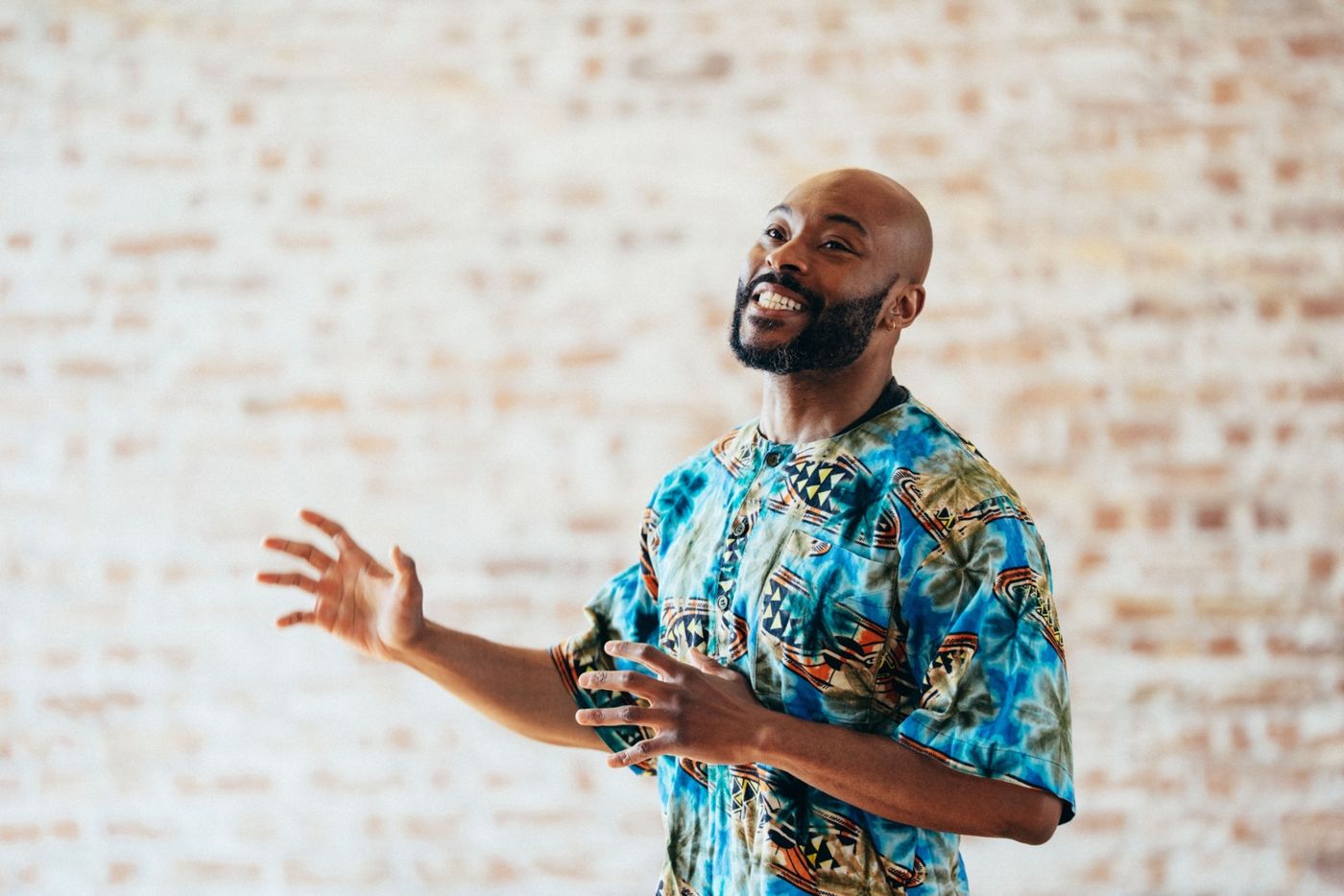 Photos: In Rehearsals for KOHLHAAS, Premiering at Brighton Festival   Image