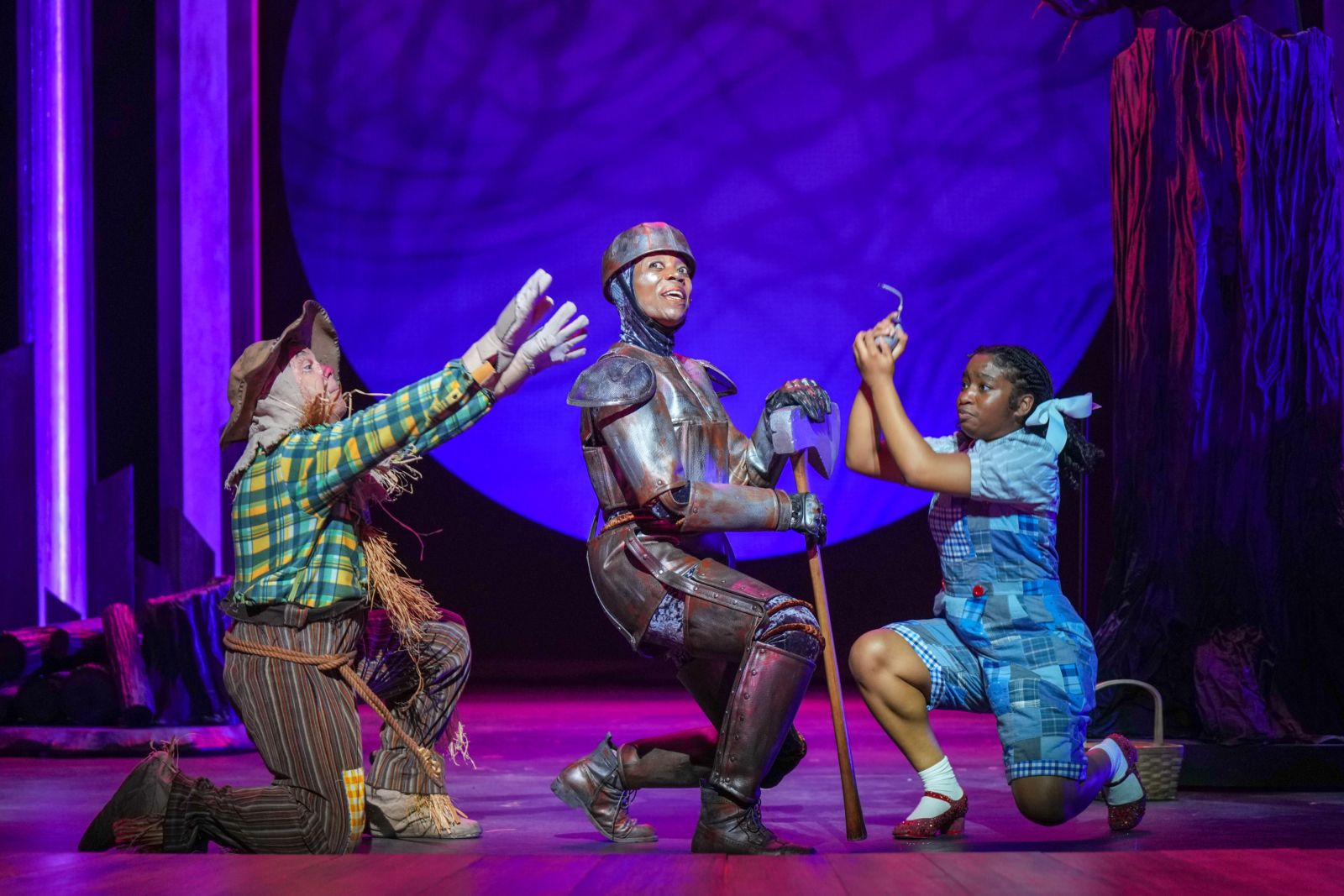 Photos: First Look at THE WIZARD OF OZ at Children’s Theatre Company — photo 10 of 16