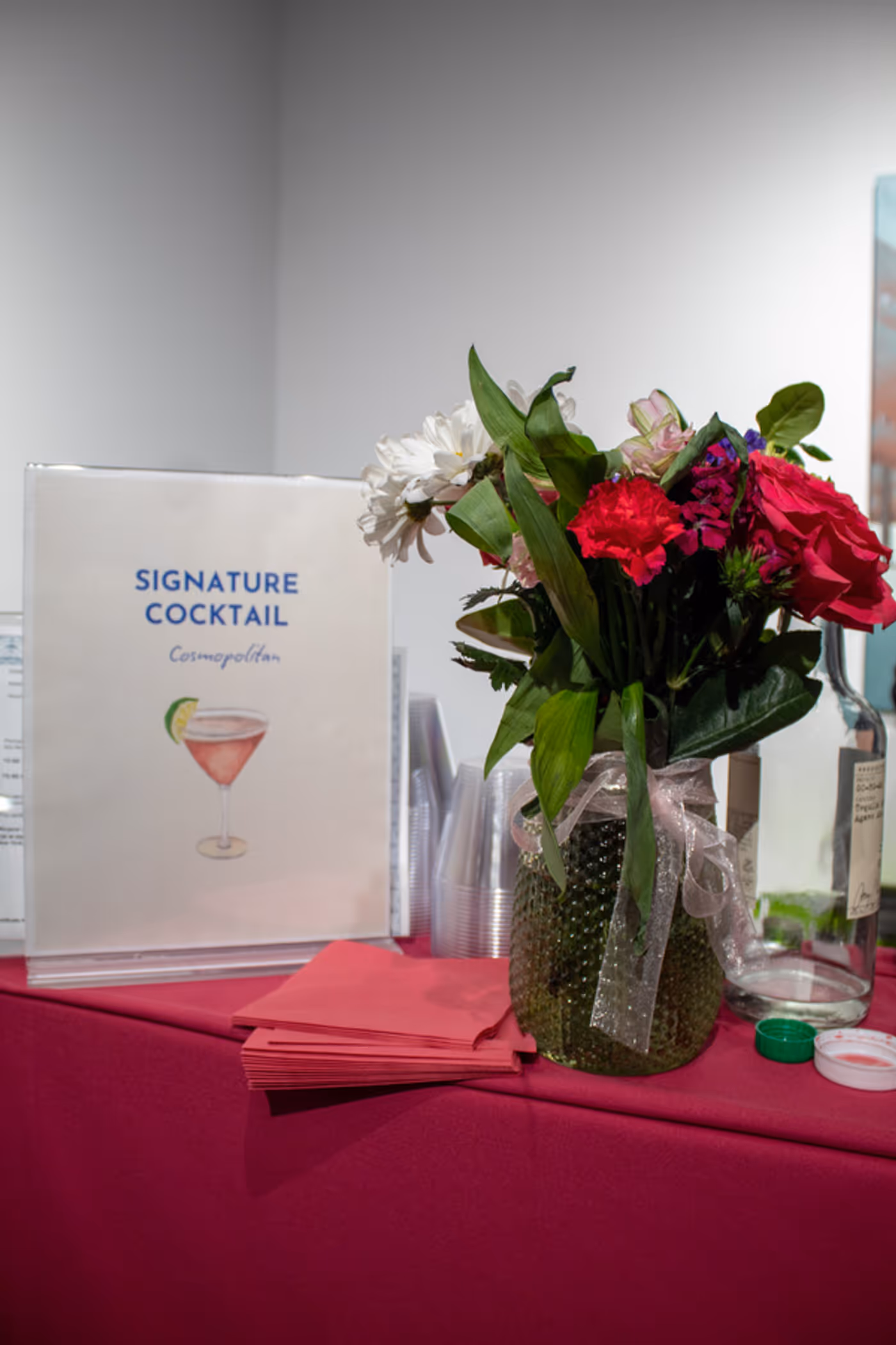 Photos: Girls Inc. of NYC Her Canvas Soirée Raises $46.9K at Mriya Gallery Image