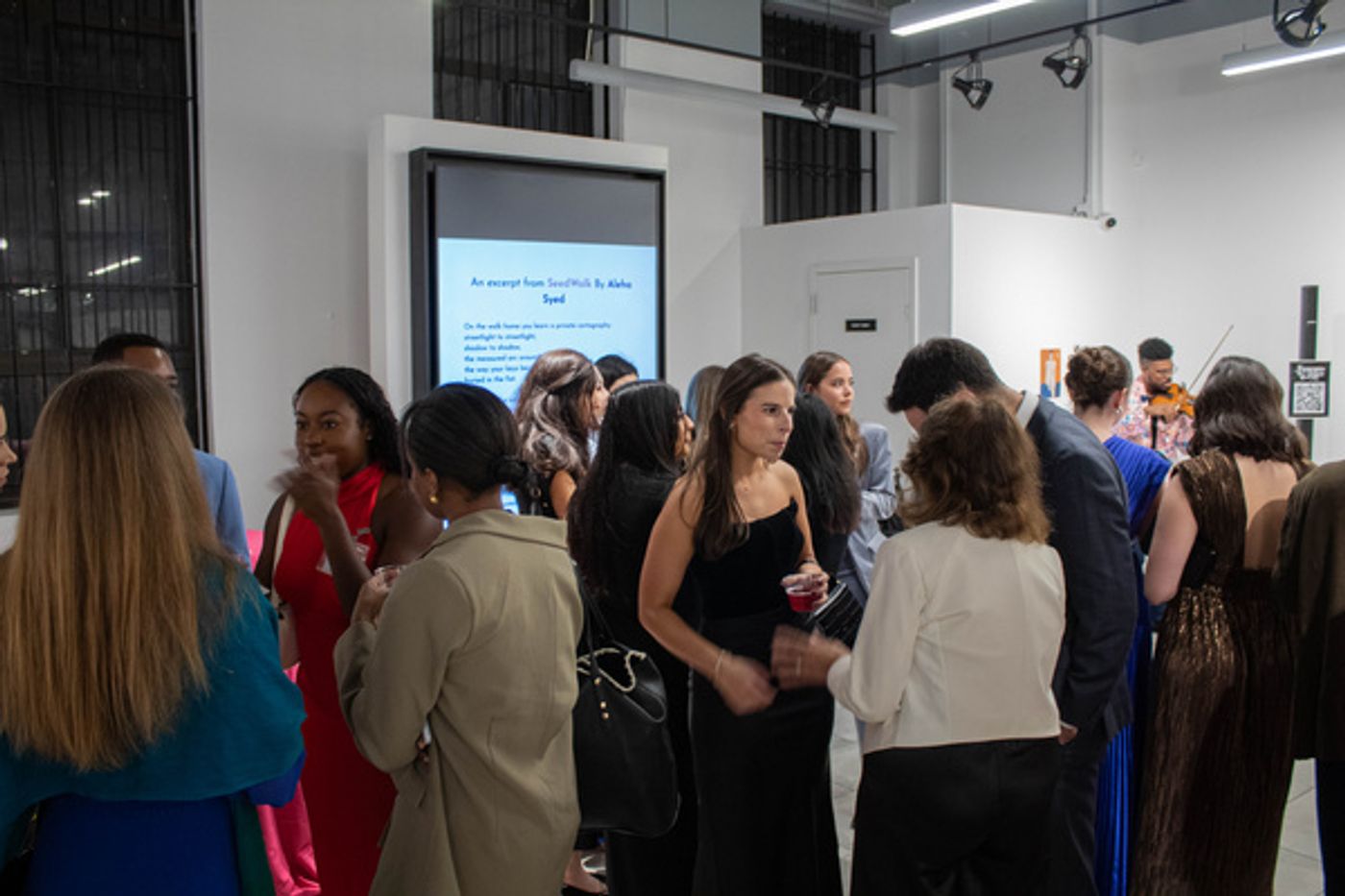 Photos: Girls Inc. of NYC Her Canvas Soirée Raises $46.9K at Mriya Gallery Image