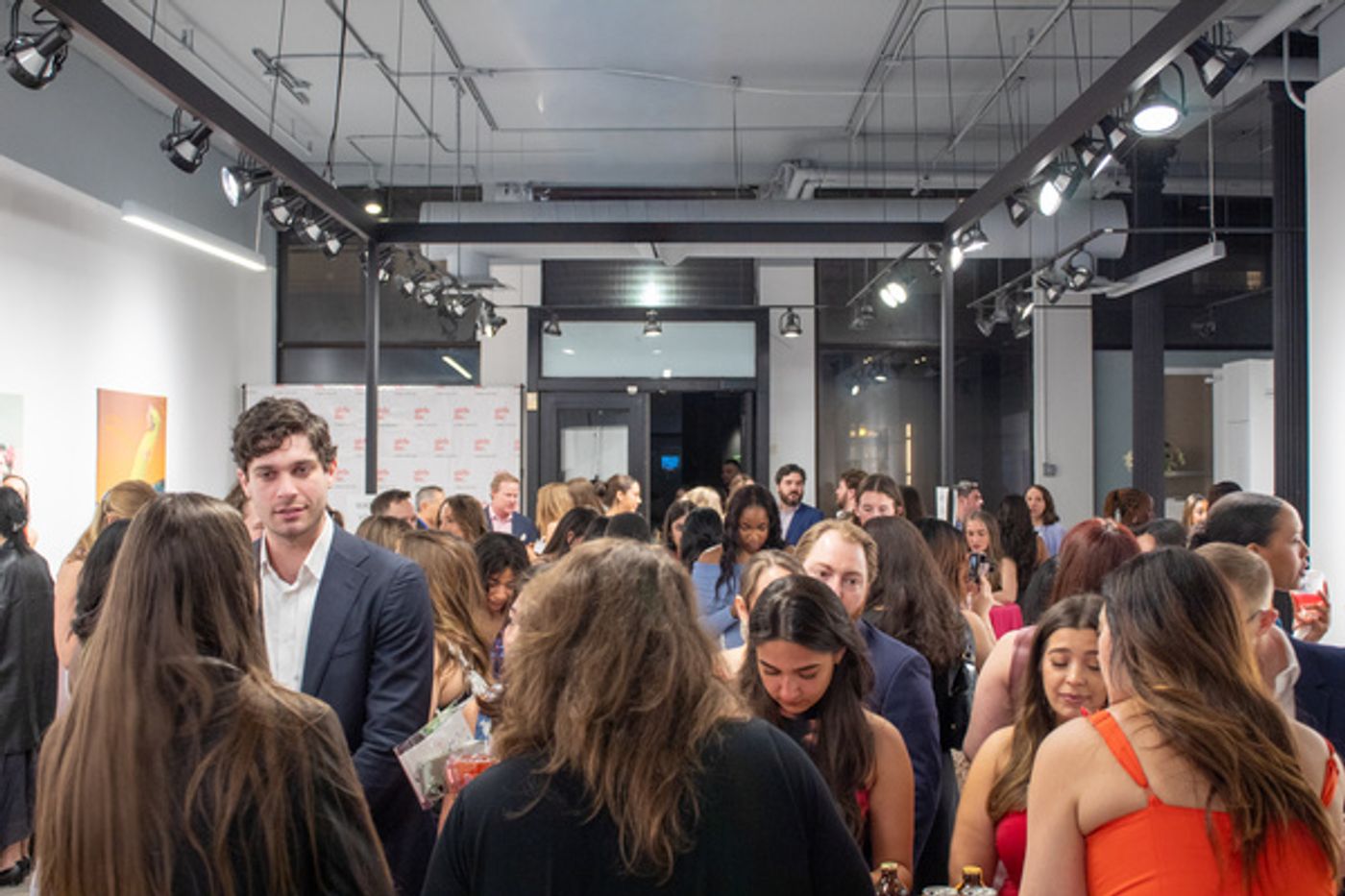 Photos: Girls Inc. of NYC Her Canvas Soirée Raises $46.9K at Mriya Gallery Image