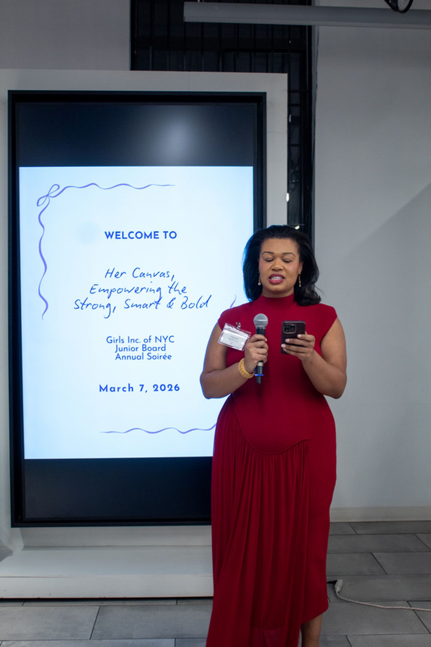Photos: Girls Inc. of NYC Her Canvas Soirée Raises $46.9K at Mriya Gallery Image