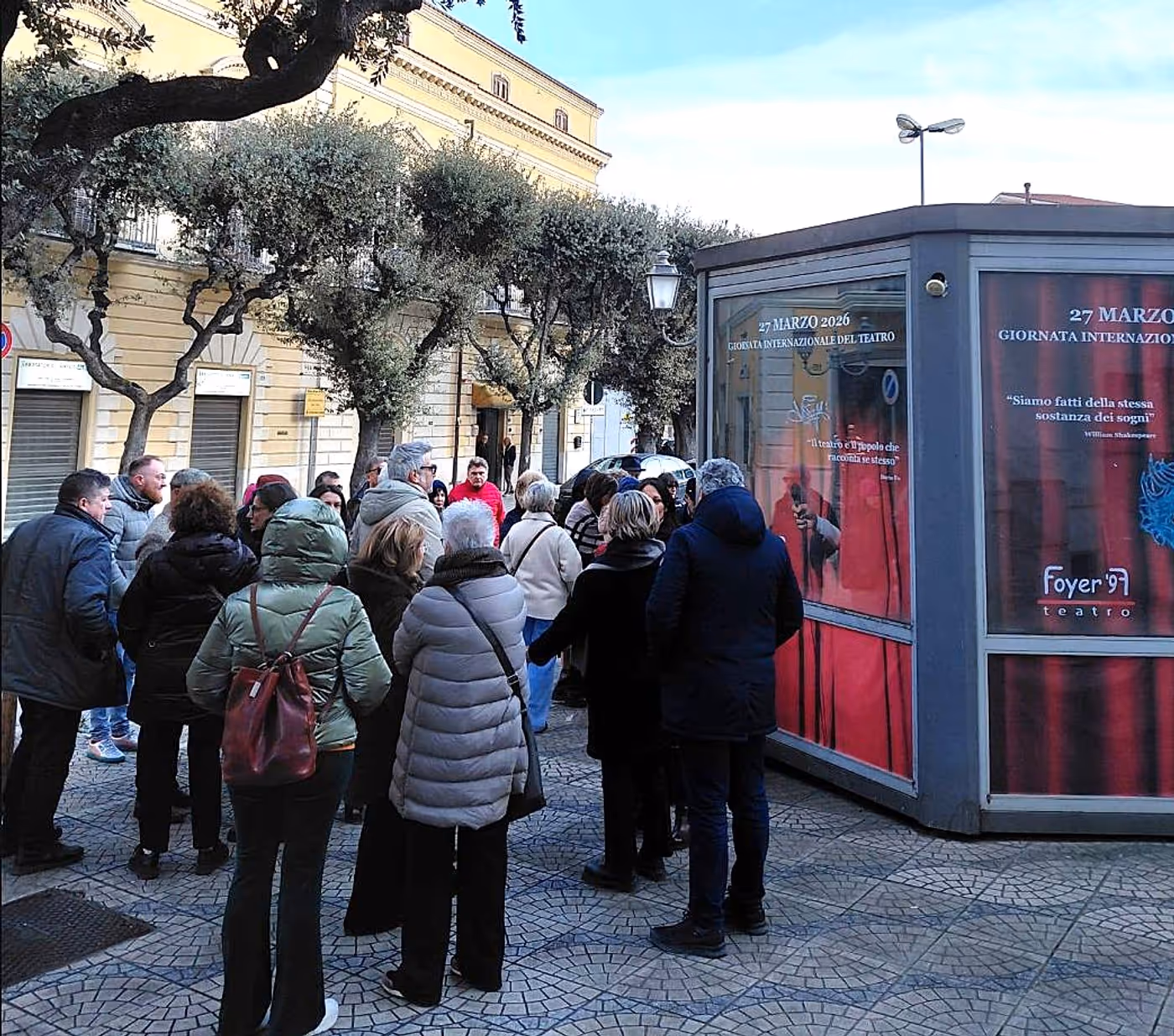 An Abandoned Italian Newsstand Just Became the World's Smallest Theatre  Image