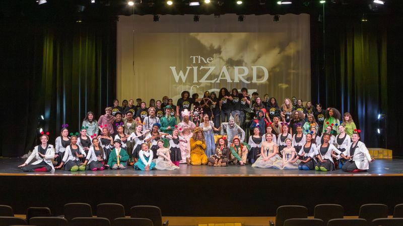 Review: THE WIZARD OF OZ at Hot Springs World Class High School Theater Image