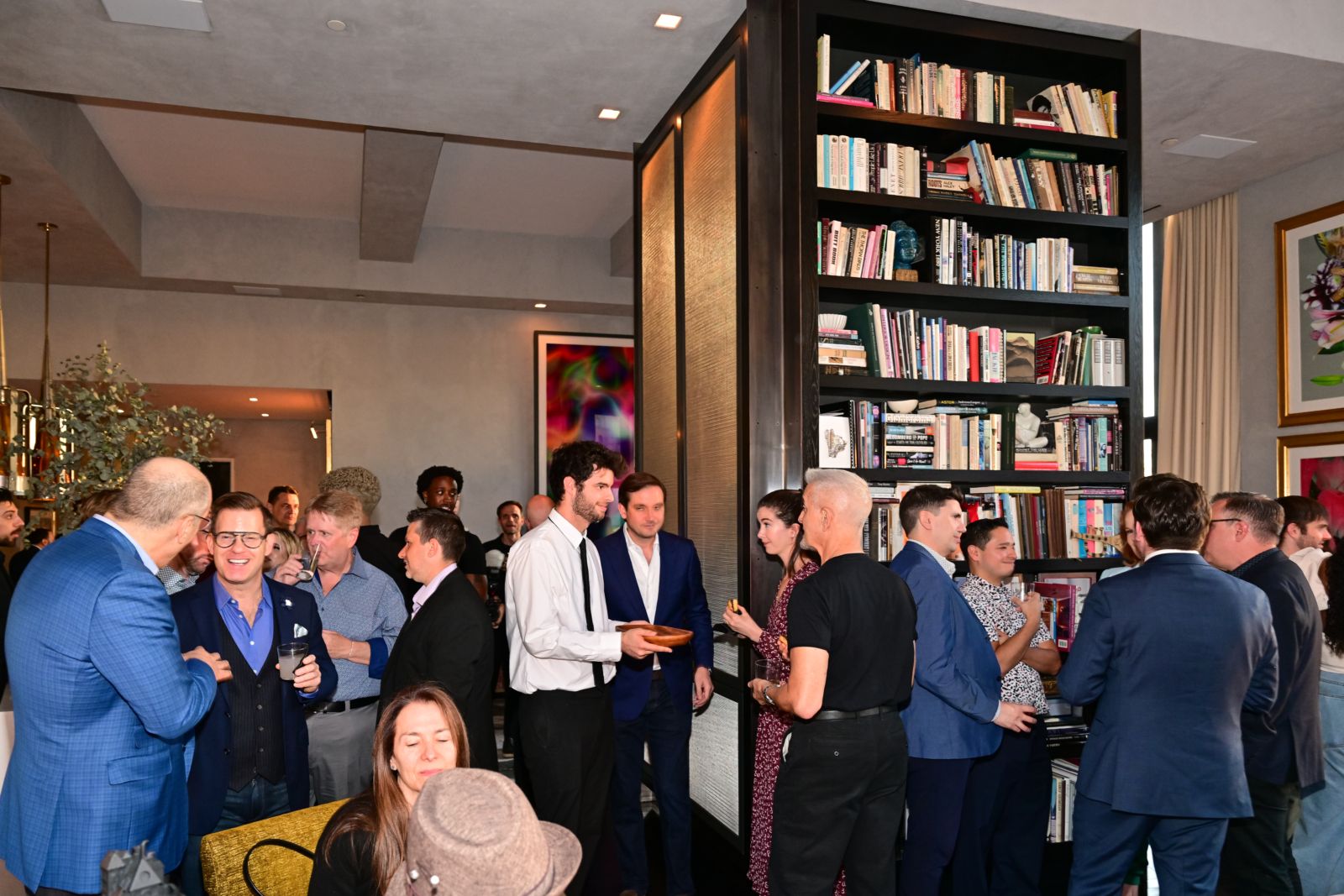 Photos: Alex Newell, Kate Baldwin, and More Perform at Mark MacKillop's Salon For Broadway Cares — photo 8 of 24