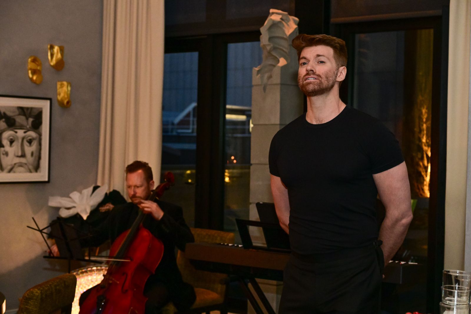 Photos: Alex Newell, Kate Baldwin, and More Perform at Mark MacKillop's Salon For Broadway Cares — photo 16 of 24