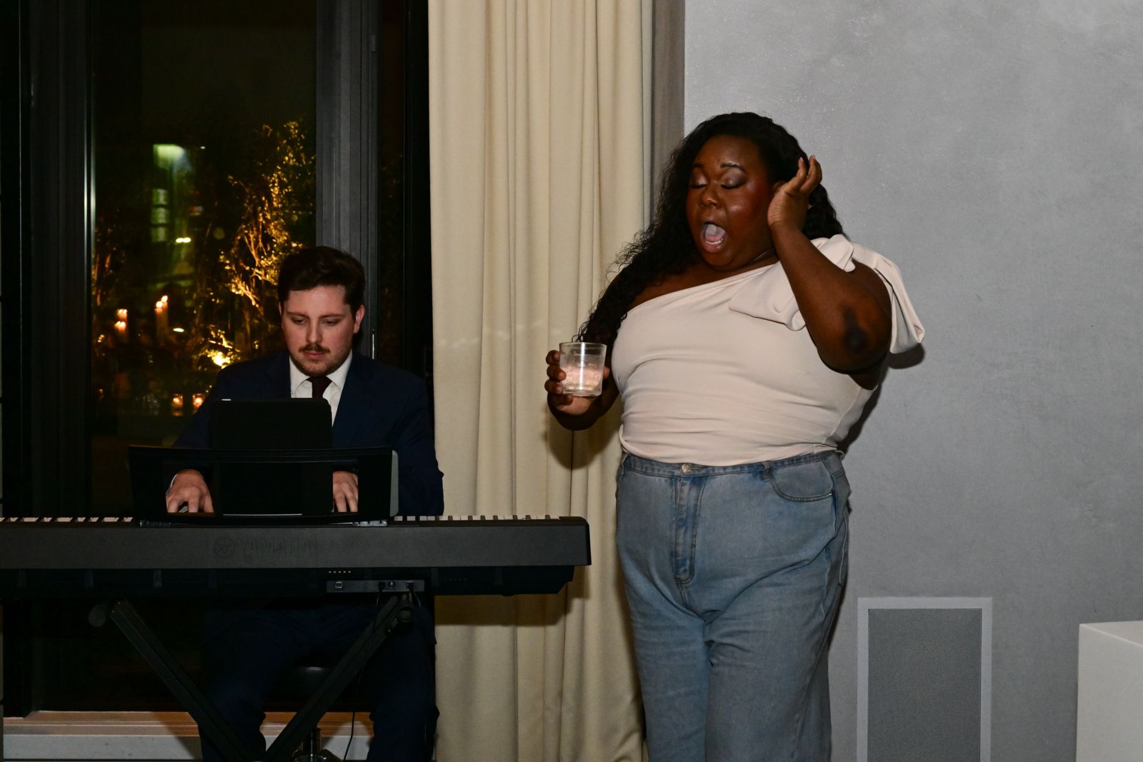 Photos: Alex Newell, Kate Baldwin, and More Perform at Mark MacKillop's Salon For Broadway Cares — photo 20 of 24