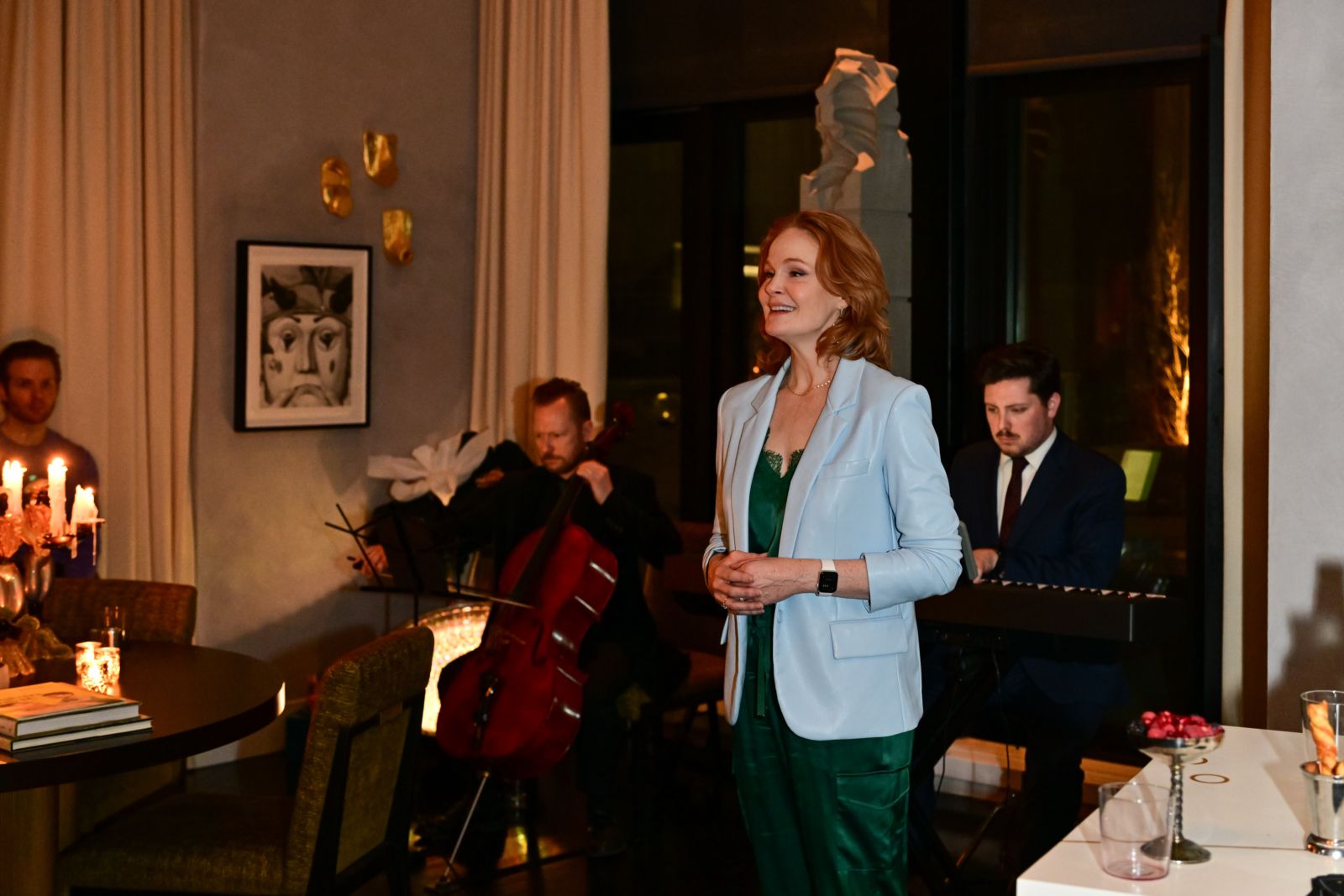Photos: Alex Newell, Kate Baldwin, and More Perform at Mark MacKillop's Salon For Broadway Cares — photo 23 of 24