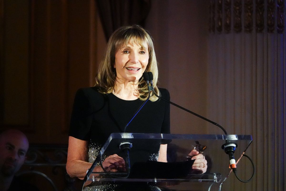 Mary Steenburgen at Photos: Darren Criss, Anaïs Mitchell, and More at the Atlantic Theater Company's 40th Anniversary Gala