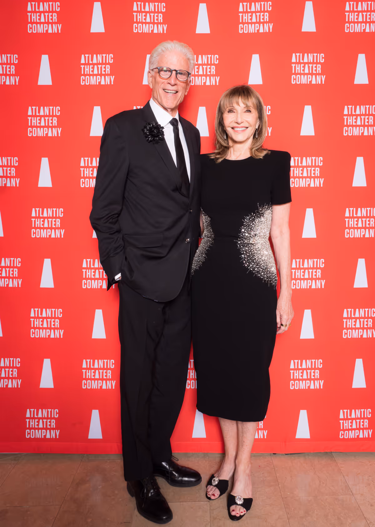 Ted Danson & Mary Steenburgen at Photos: Darren Criss, Anaïs Mitchell, and More at the Atlantic Theater Company's 40th Anniversary Gala