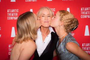  Felicity Huffman with her daughters Sophia Grace Macy (left) and
Georgia Grace Macy  Photo