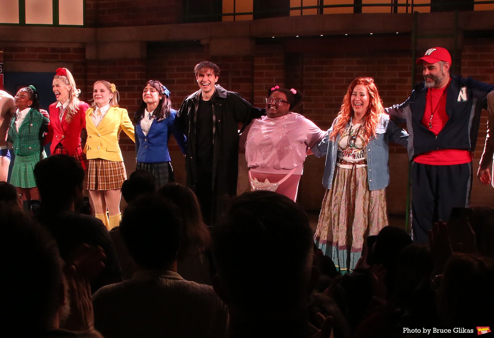Photos: Lisa Ann Walter, Zan Berube Take First Bows in HEATHERS: THE MUSICAL — photo 11 of 44