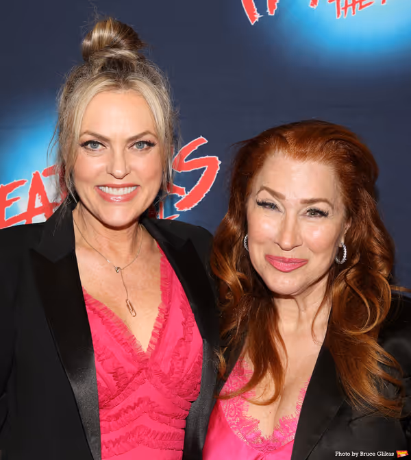 Elaine Hendrix and Lisa Ann Walter Photo