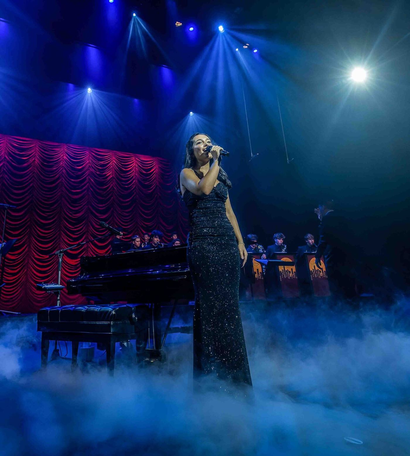 PHOTOS: THE KING'S ACADEMY NIGHT OF JAZZ Features Peter Cincotti  Image