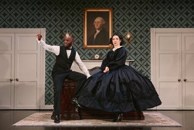 Phillip James Brannon and Maya Rudolph Photo