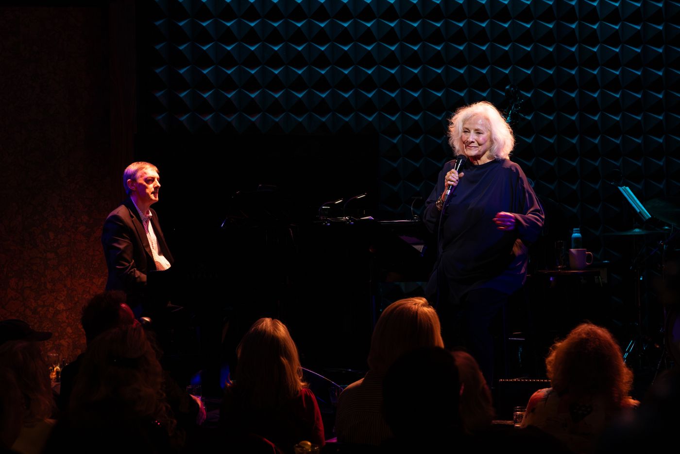 Review: Betty Buckley's RANDOM NOTES Cast a Spell at Joe's Pub  Image