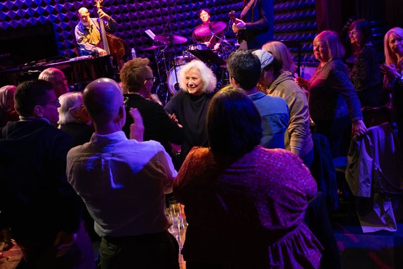 Review: Betty Buckley's RANDOM NOTES Cast a Spell at Joe's Pub Image