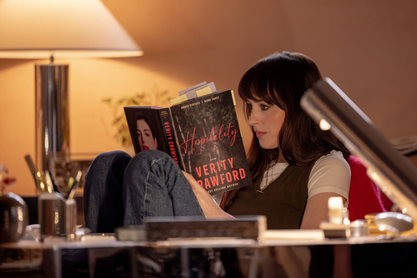 Video/Photos: First Look at Anne Hathaway and Dakota Johnson in VERITY  Image