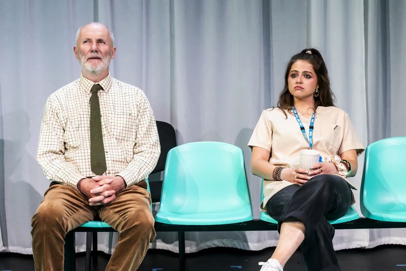 Review: HEARTSINK, Riverside Studios Image