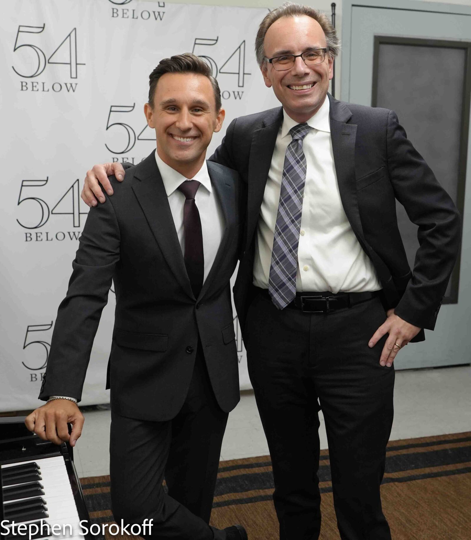 Review: Nicolas King Champions Mike Renzi in a Knockout Debut at 54 Below Image