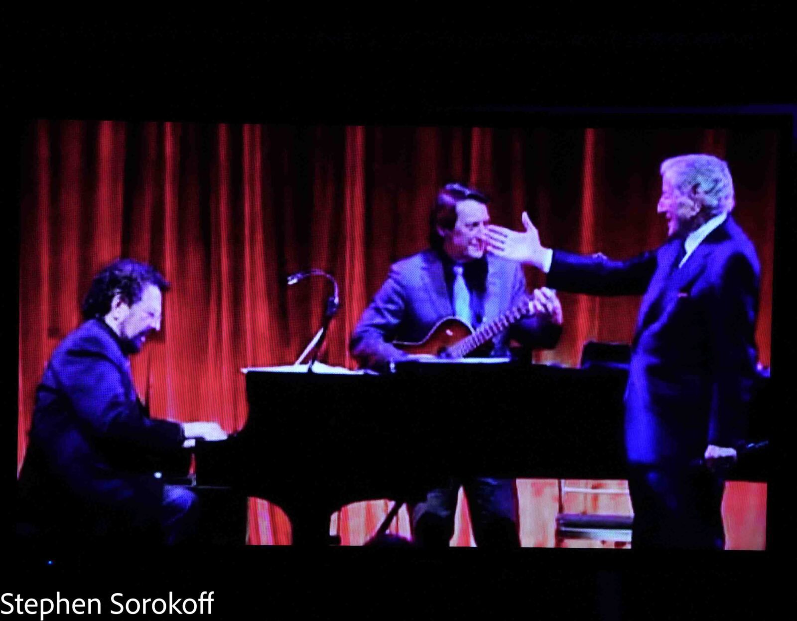 Review: Nicolas King Champions Mike Renzi in a Knockout Debut at 54 Below Image