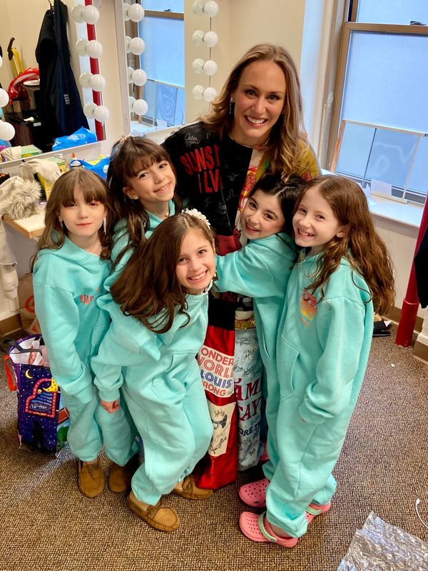 April 22, 2026: Beaches, Stephanie Martignetti with her child castmates. Photo… Photo