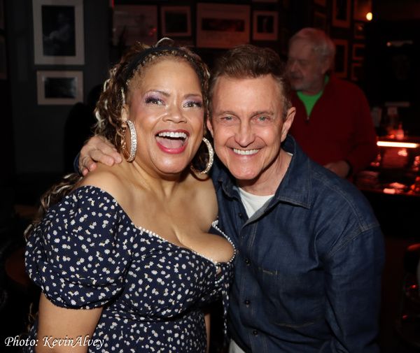 Photos: Natalie Douglas Celebrates Linda Ronstadt At Birdland — photo 15 of 15
