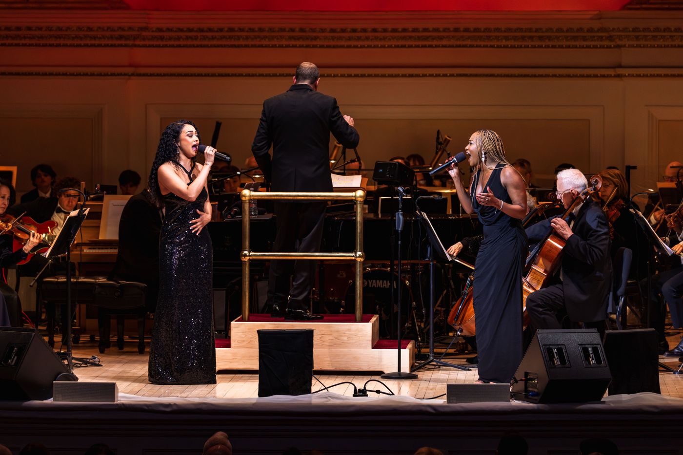 Review: THE NEW YORK POPS 43RD BIRTHDAY PARTY Was a Spectacular Celebration at Carnegie Hall Image