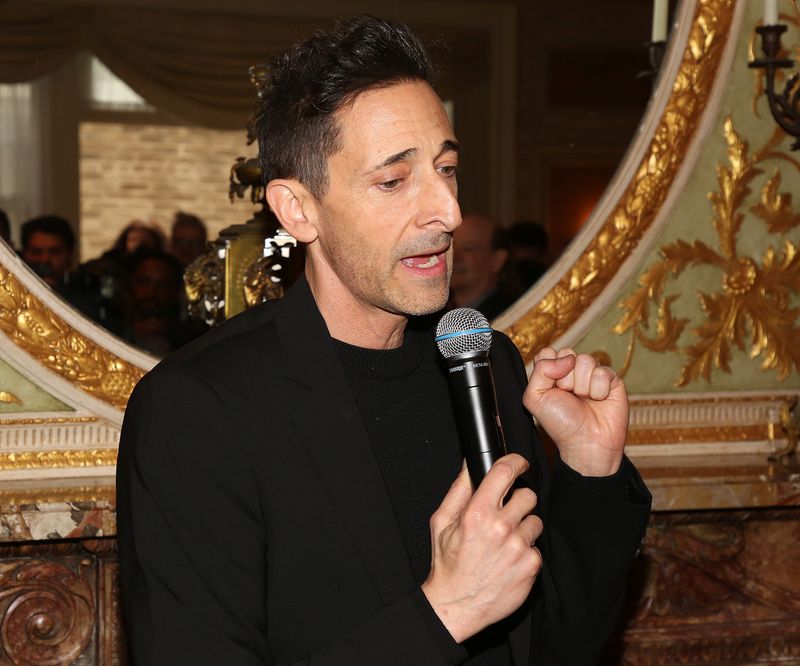Photos: THE FEAR OF 13's Adrien Brody Receives Sardi's Portrait — photo 24 of 40