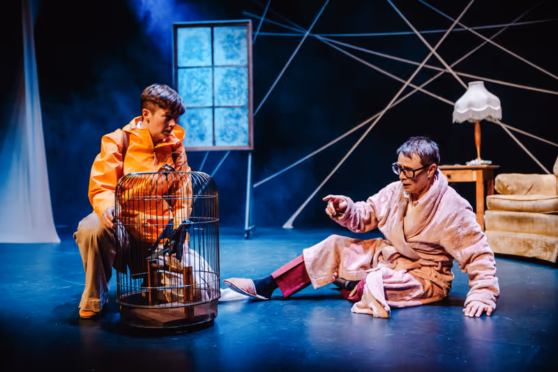Review: Verb Theatre’s THE STARLING EFFECT exposes the science of self-preservation Image