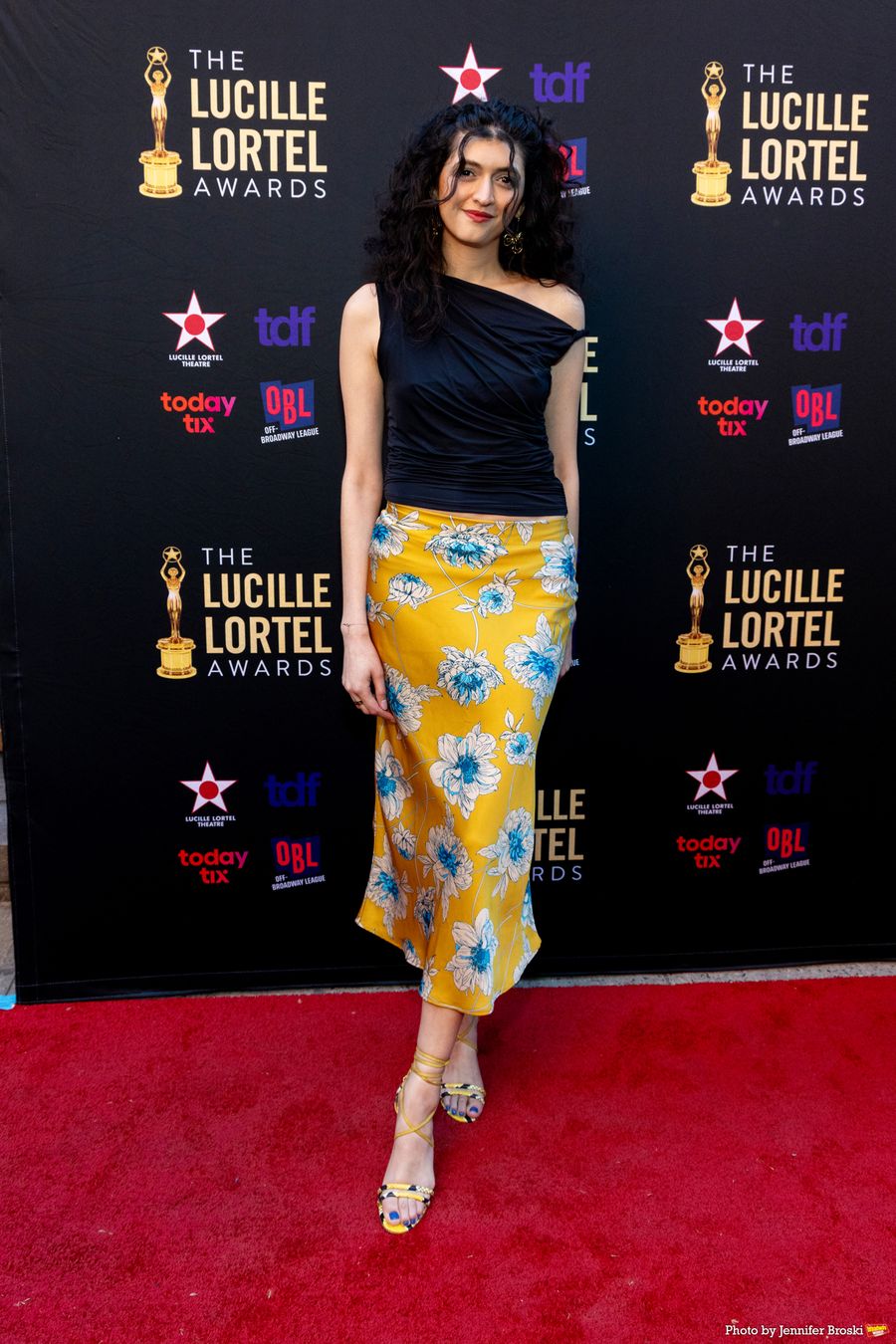 Photos: Ben Platt, Noah Galvin, Kara Young and More on the 2026 Lucille Lortel Awards Red Carpet Image