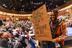 Ensemble member Jon Michael Hill Photo