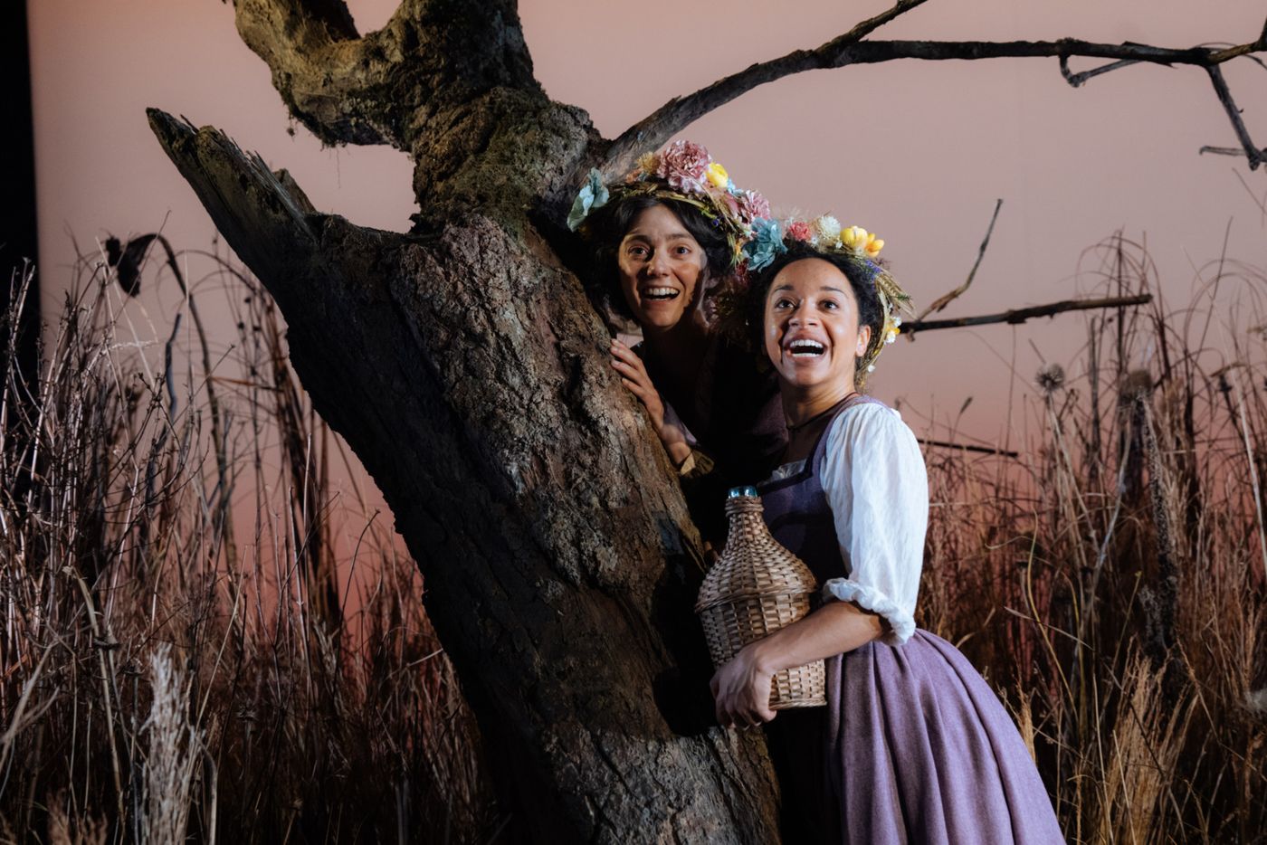 Photos: 1536 At Ambassadors Theatre  Image