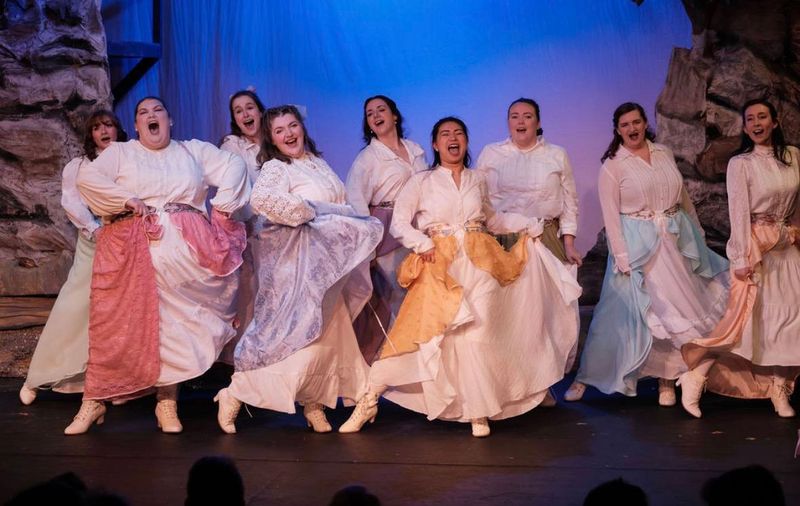Review: THE PIRATES OF PENZANCE at Burlington County Footlighters Image