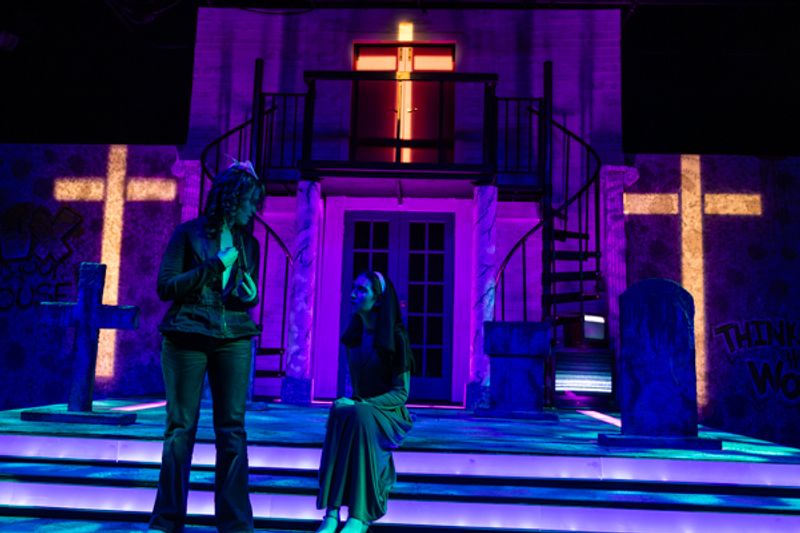 Photos: Inside New Albany High School Theatre Department’s ROMEO AND JULIET — photo 18 of 22
