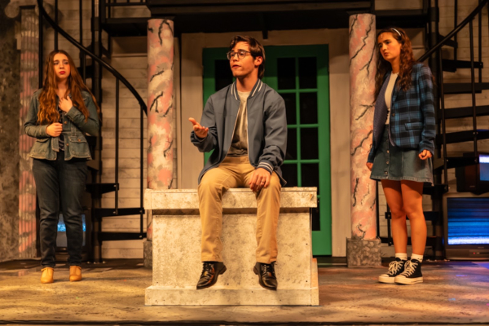 Photos: Inside New Albany High School Theatre Department’s ROMEO AND JULIET — photo 6 of 22