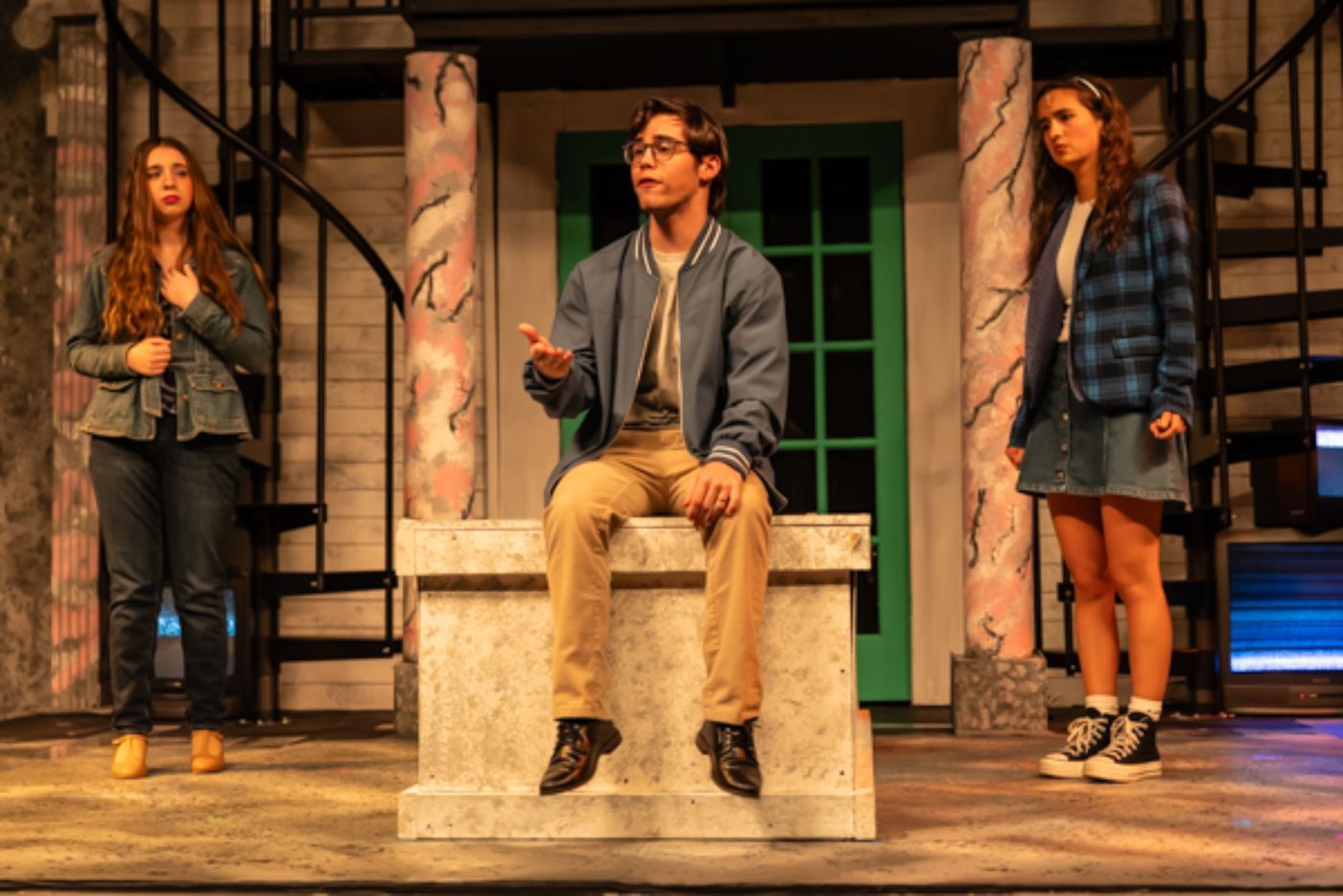Photos: Inside New Albany High School Theatre Department’s ROMEO AND JULIET  Image