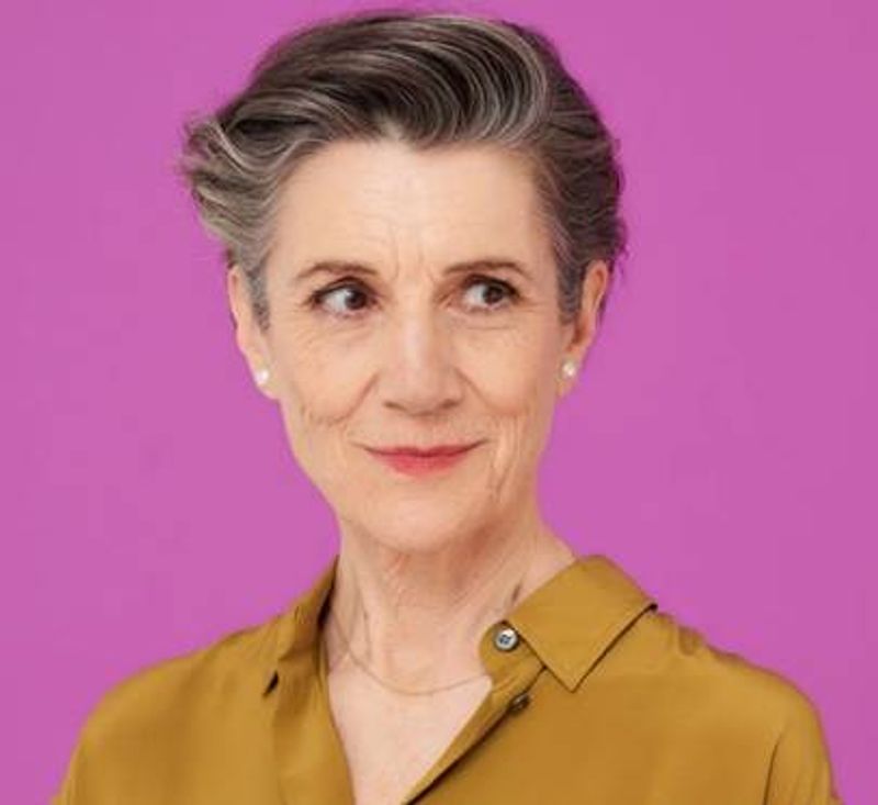 Review: THE CONVERSATION WITH HARRIET WALTER, St Martin-in-the-Fields Image