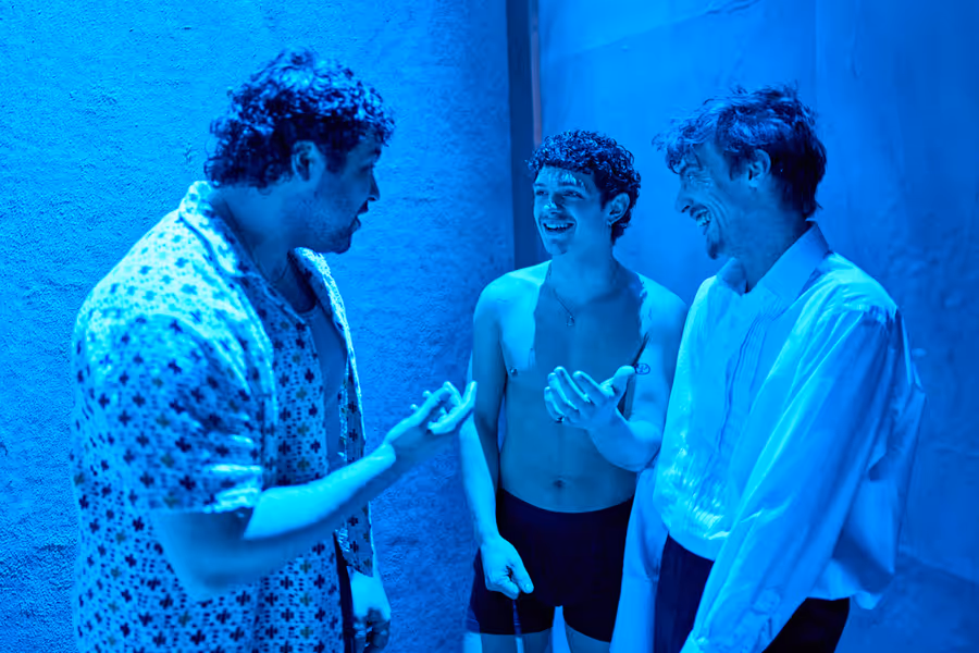 Photos: Sadie Sink, Noah Jupe, and More Behind the Scenes of ROMEO & JULIET  Image