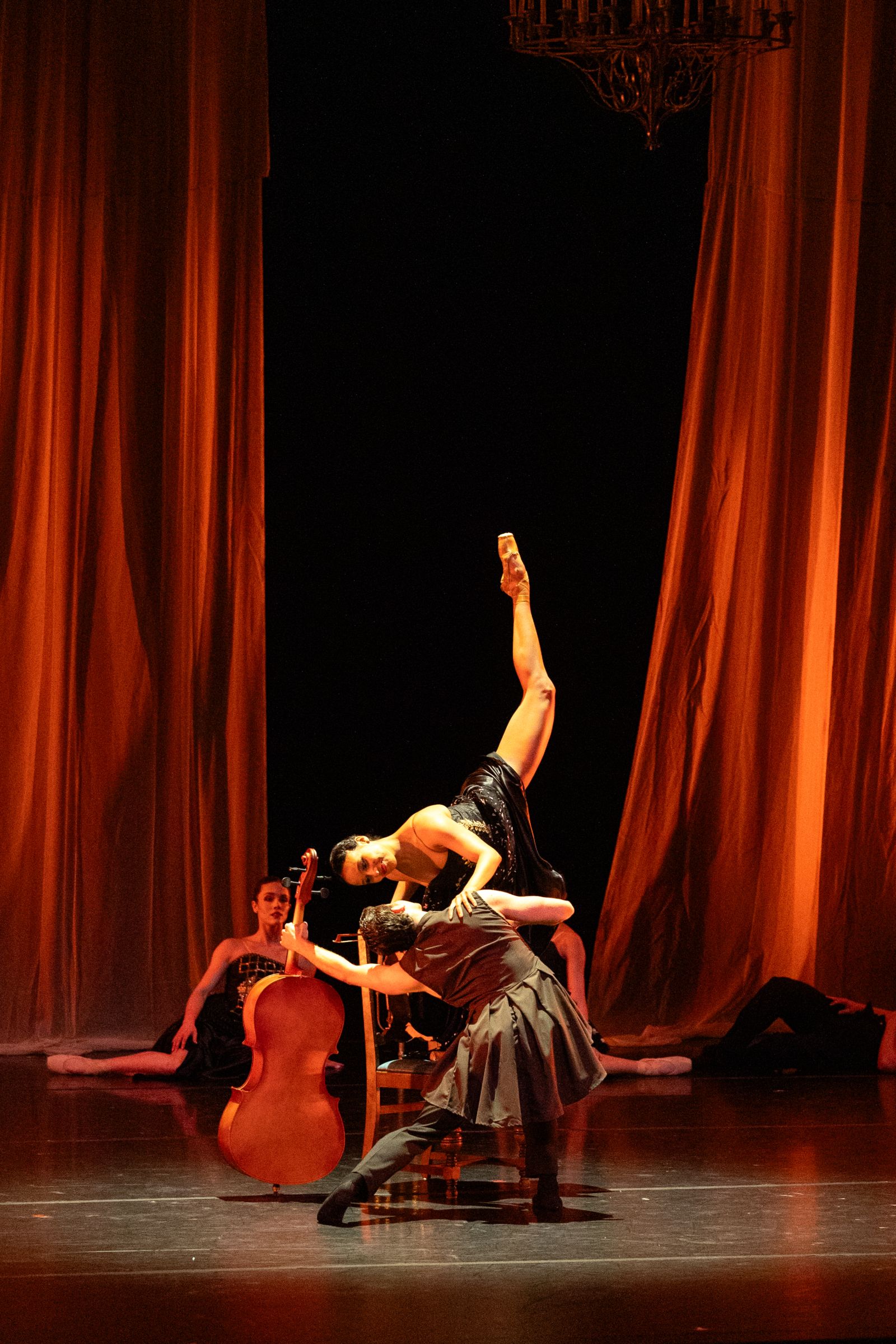 Photos: Nashville Ballet Concludes Season With SHERLOCK — photo 12 of 12