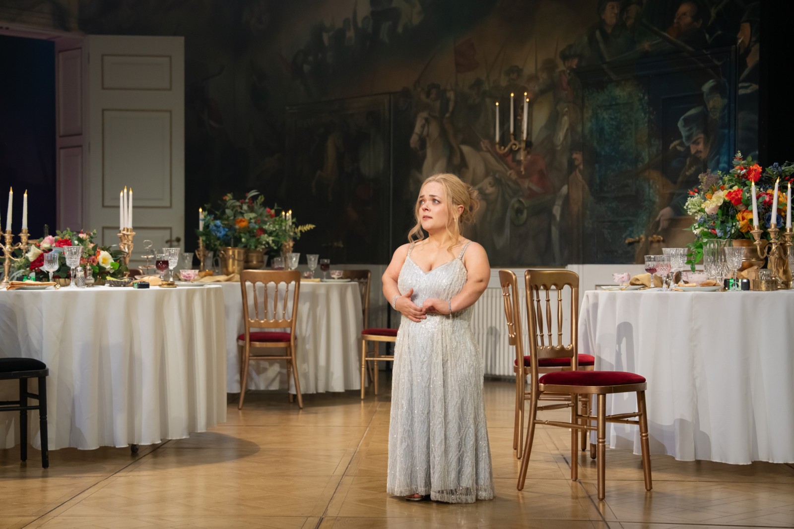Photos: First Look at Hiran Abeysekera in HAMLET at BAM — photo 2 of 13