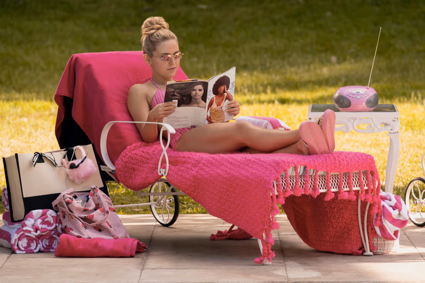 Video/Photos: LEGALLY BLONDE Prequel ELLE Drops Official Teaser  Image
