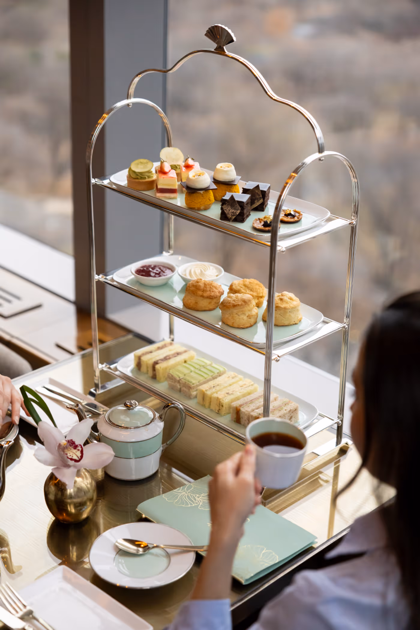 Review: MO Lounge at Mandarin Oriental NY for Elegant Tea Service and Much More  Image