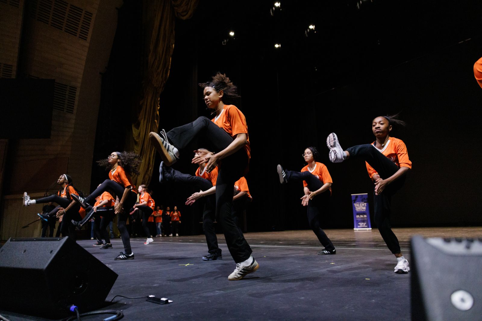 Photos: Leslie Odom Jr., Michael Park & Radio City Rockettes Visit GARDEN OF DREAMS Talent Show Rehearsals — photo 18 of 22