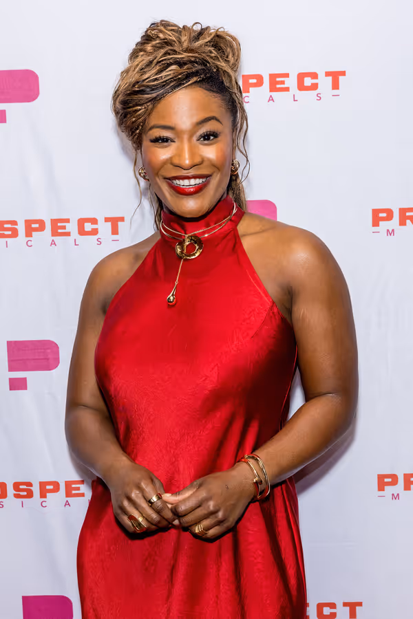 10.Nasia Thomas Photo